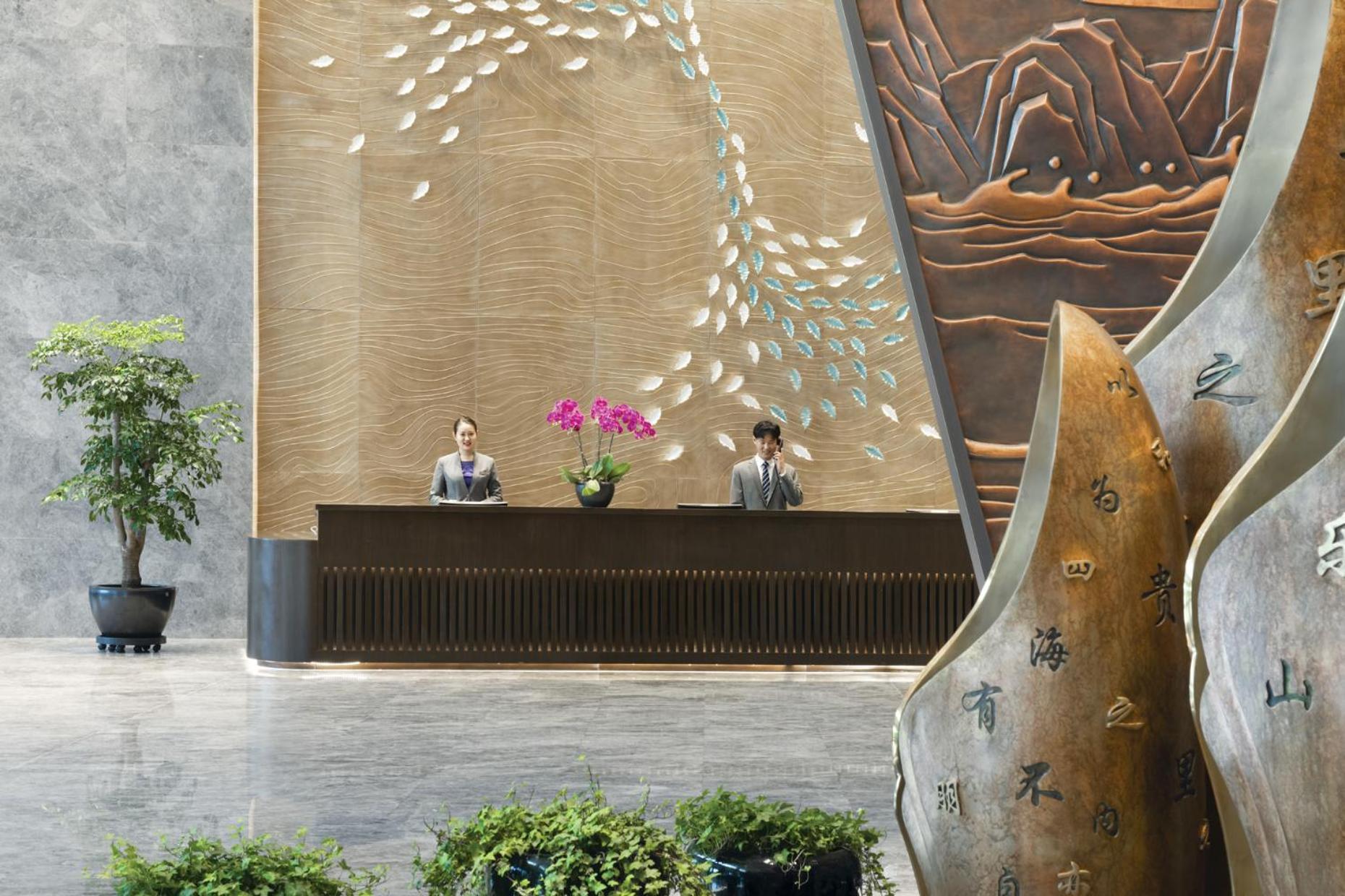 Grand Barony Qingdao Airport Hotel Exterior photo